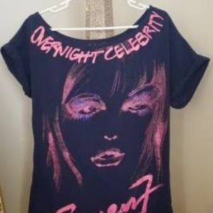Seven7 Overnight Celebrity T Shirt 18/20